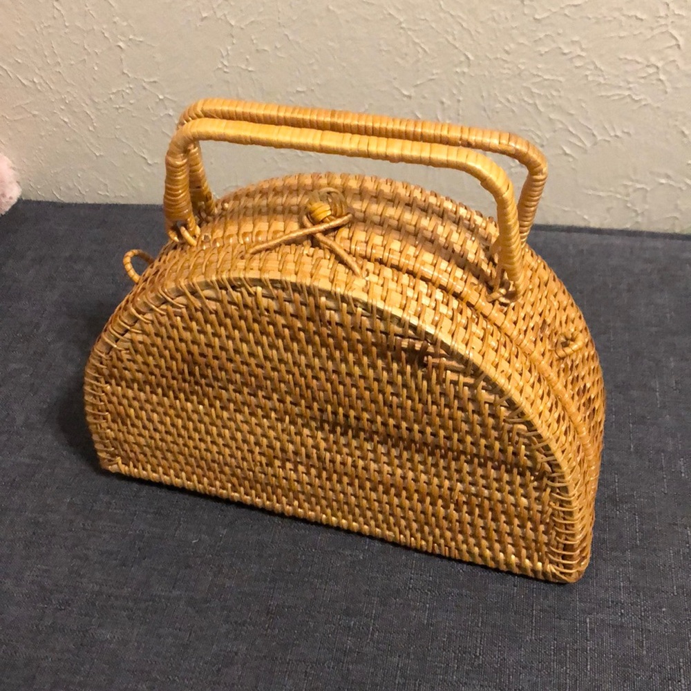 Woven purse!!